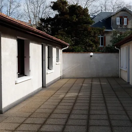 T2 Au Centre D'arcachon Avec Garage - A Proximite De La Et Des Commerces - Fr-1-420-88 آركاشو