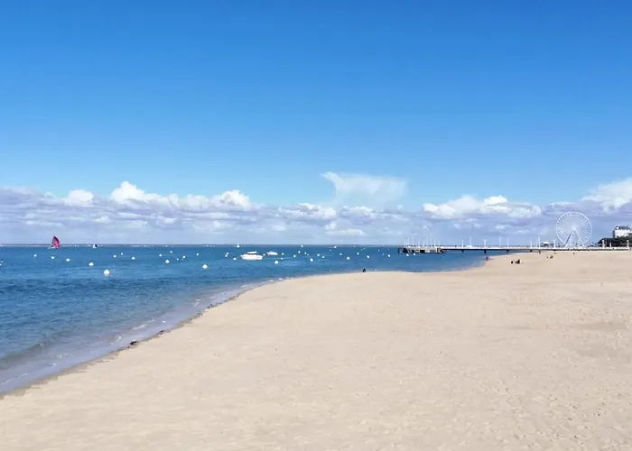 T2 Au Centre D'arcachon Avec Garage - A Proximite De La Et Des Commerces - Fr-1-420-88 * Arcachon