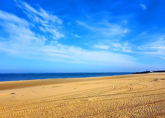 شقة T2 Au Centre D'arcachon Avec Garage - A Proximite De La Et Des Commerces - Fr-1-420-88 *